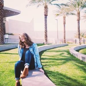 Meet your Posher, Emily